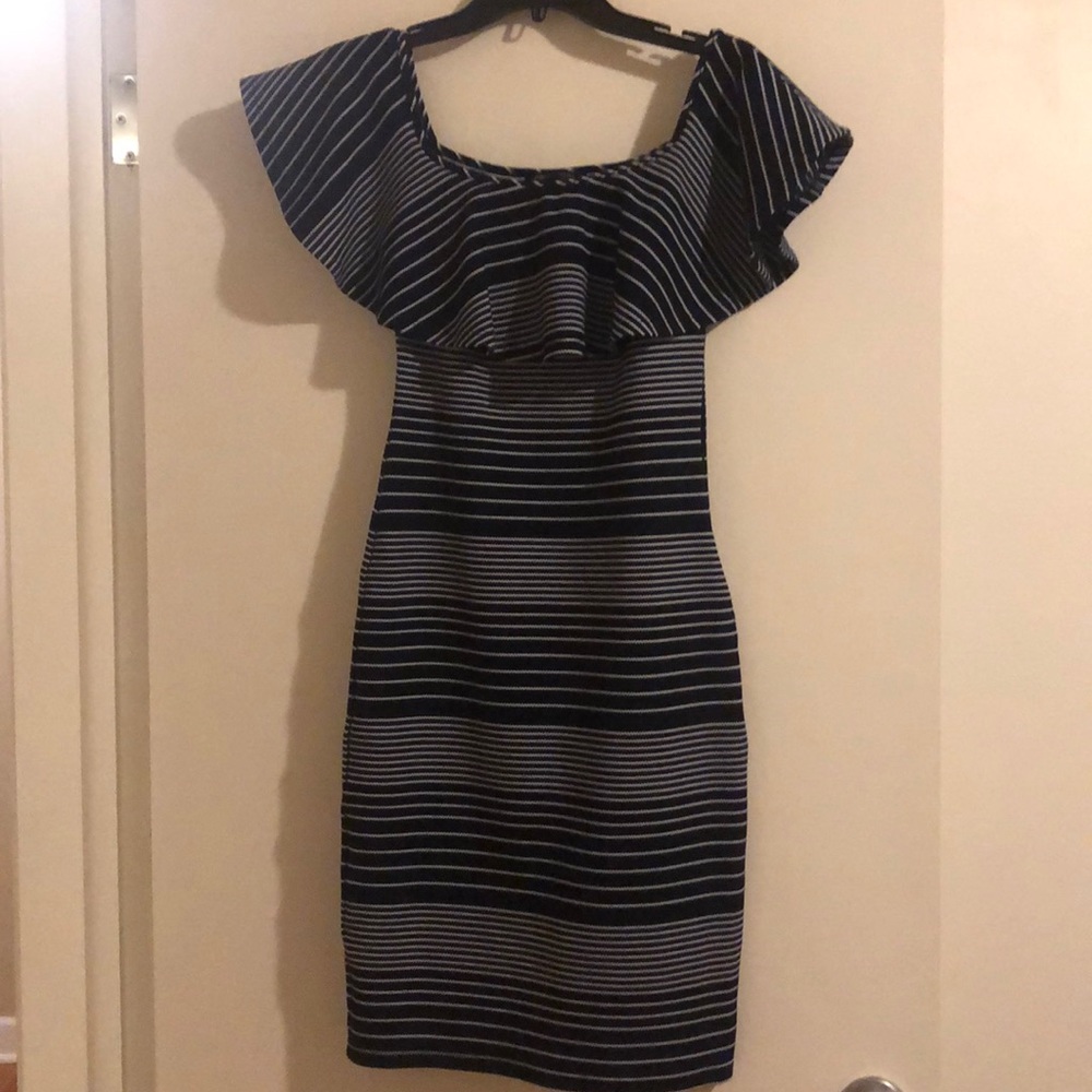 Like 🆕 navy dress with white stripes